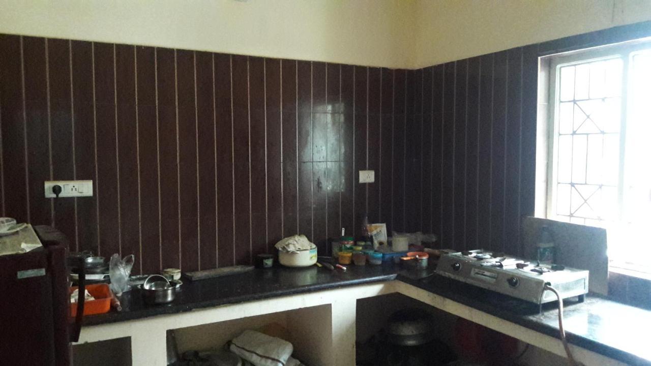 Shanti Guesthouse Bhubaneswar Exterior foto